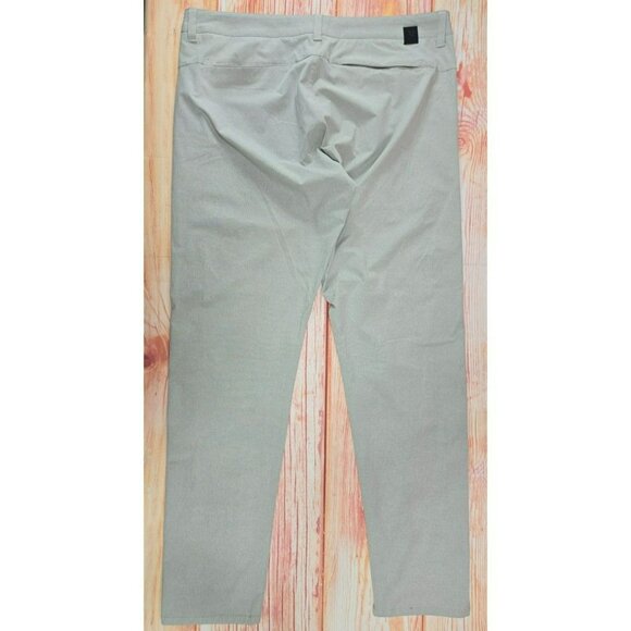 Vuori Mens Slim Fit Stretch Performance Pants 38x33 - Picture 2 of 9